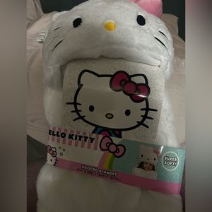 Hello kitty hooded blanket